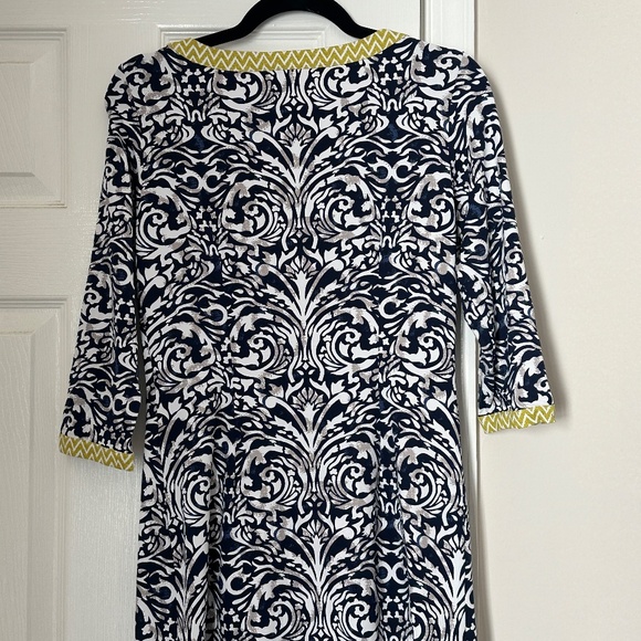 J. McLaughlin Navy White Damask Dress Yellow Chevron trim Size Extra Small XS - Picture 4 of 8